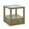 Table de bout traditionnelle Esme de 22 po avec dessus en verre, rangement et tablette - bois brun clair