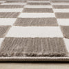 Leopold Checkered Brown White Geometric Area Rug - 5'3" x 7'7"|Carpette géométrique Leopold brune et blanche à motif de carreaux - 5 pi 3 po x 7 pi 7 po