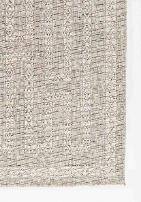 Tapis Transitionnel Maze 5'3\" x 7'0\" en Gris