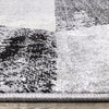 Covington Distressed Triangles Area Rug - 2'8" x 7'7"|Carpette Covington à motifs de triangles vieillis - 2 pi 8 po x 7 pi 7 po