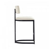 Juno Contemporary Modern Vegan Leather Metal Counter Stool in Ivory | Tabouret de comptoir contemporain moderne Juno en cuir vegetalien et metal, coloris ivoire