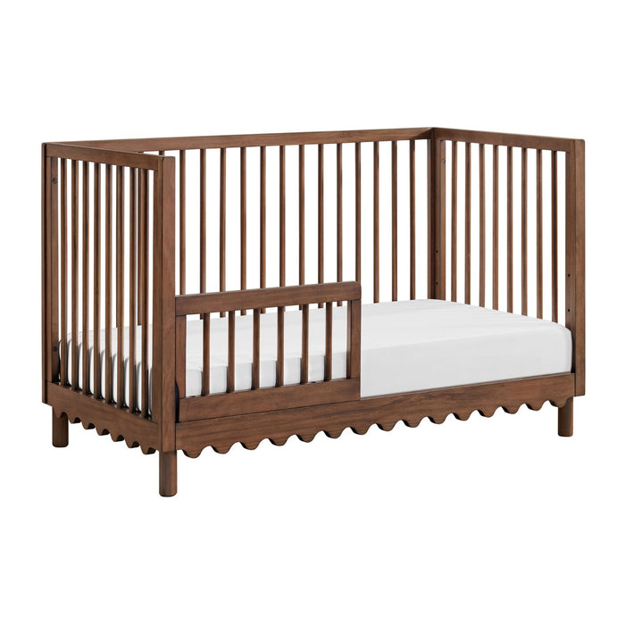 Ensemble de lit de bébé convertible en lit de bambin Aubrey - brun 