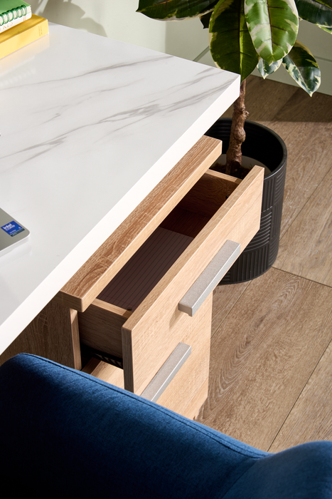 Bureau réversible Oscar de 47 po avec rangement - imitation de marbre blanc et blanc vieilli