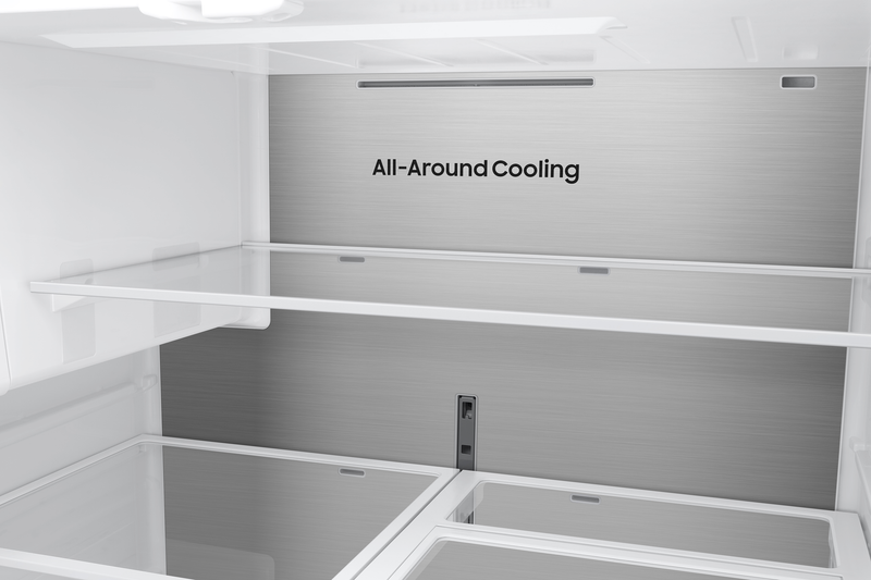 Réfrigérateur à 3 portes Bespoke de Samsung de 29 pi3 et de 35,88 po à portes françaises avec IA - argenté - RF70H30HERAA