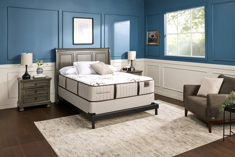 Matelas ferme luxueux à plateau régulier Allianz de Stearns & Foster pour lit simple très long