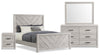 Ensemble de chambre à coucher Lark 6 pièces blanc rustique avec lit à panneaux, commode, miroir et table de nuit - format grand lit