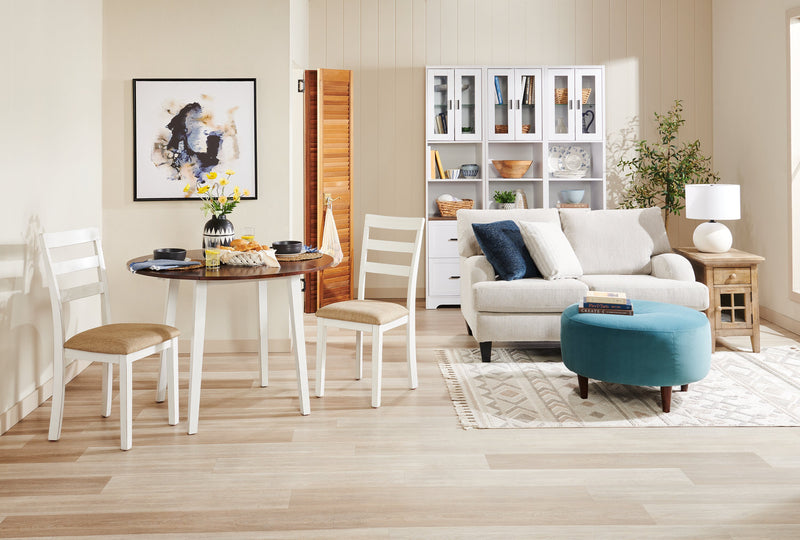 Causeuse Nofia de 58 po fabriquée au Canada en tissu de chenille avec 2 coussins décoratifs et pattes en bois - beige lin