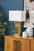 Nolan 26" Antique Brass Metal Table Lamp  | Lampe de table Nolan de 26 po en métal laiton antique  | NOLANBTL
