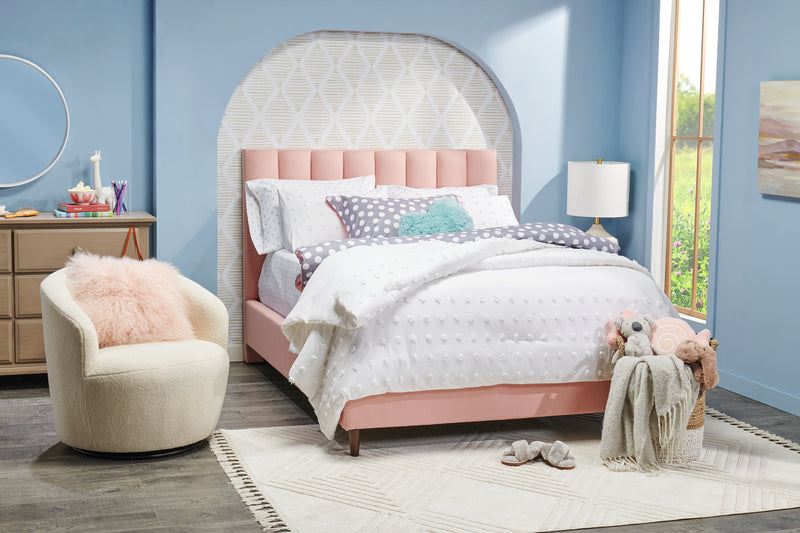 Lit plateforme rembourré Rain de Kort & Co. en tissu rose capitonné - format lit double