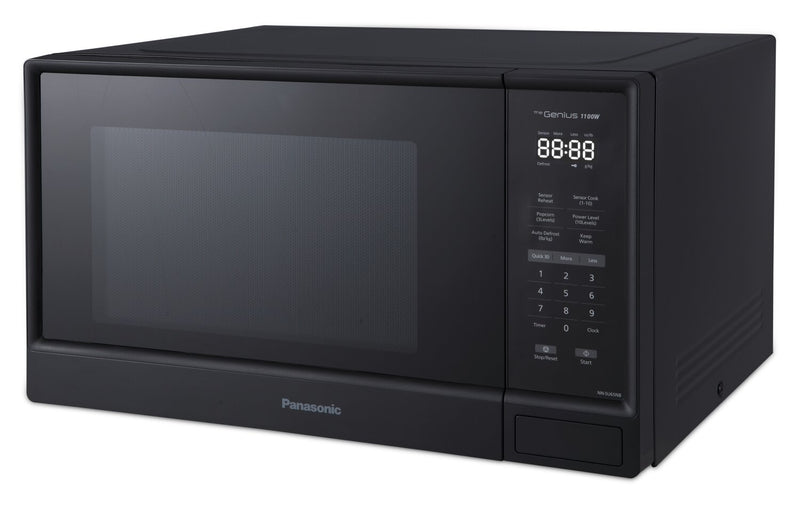 Four à micro-ondes de comptoir Panasonic de 1,3 pi3 - NNSU65NBC