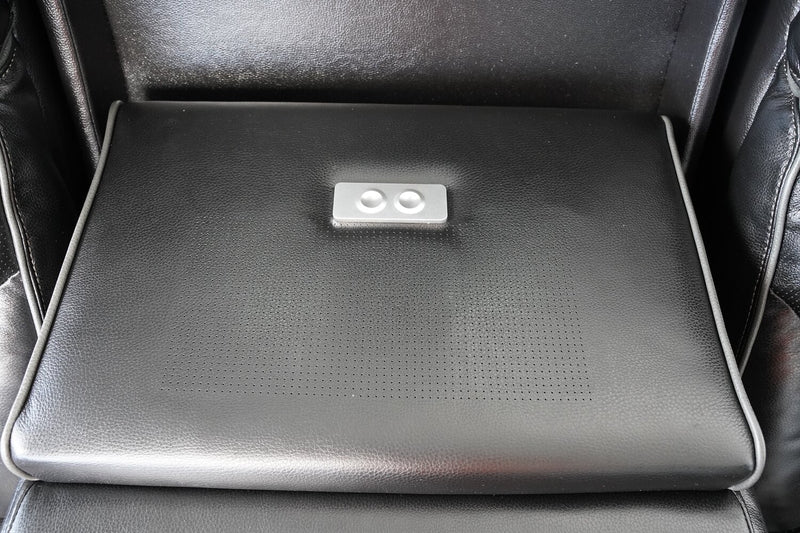 Sofa de massage à inclinaison électrique Elite de 86 po en cuir véritable avec son immersif et appuie-têtes électriques - noir