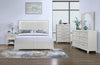 Vida Bedroom 5-Drawer Chest, 38"W x 52"H - Sand | Commode verticale Vida de 38 po (L) x 52 po (H) à 5 tiroirs pour la chambre à coucher - sable