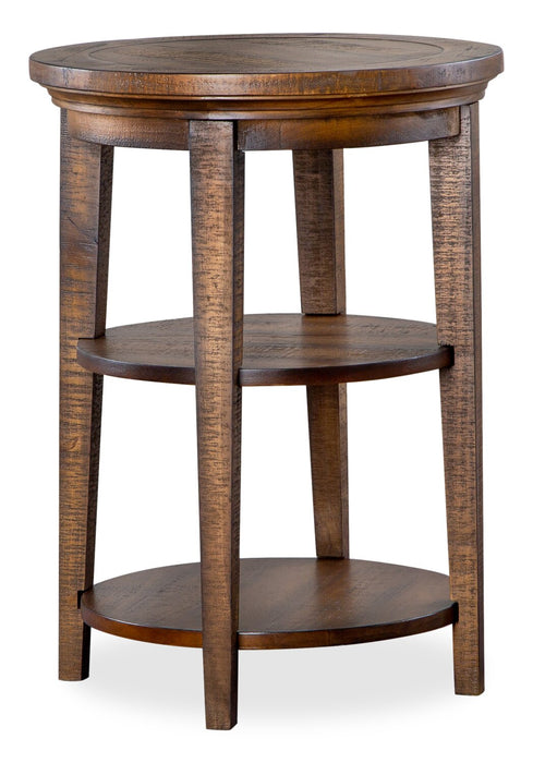 Table de bout ronde traditionnelle Hanson de 18 po en pin - muscade grillée