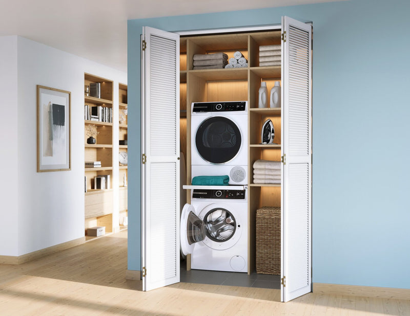 Laveuse à chargement frontal de 2,4 pi³ et sécheuse avec pompe à chaleur de 4 pi³ de série 500 de Bosch 