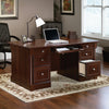 Palladia 65.12" Executive Desk with 7-Drawers – Select Cherry | Bureau de direction Palladia de 65,12 po à 7 tiroirs - cerisier raffiné | PAL65DK2