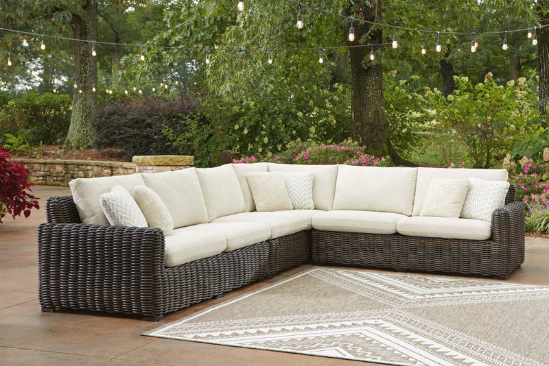 Ensemble Halifax 4 pièces pour la terrasse à l’extérieur avec 2 causeuses, fauteuil sans accoudoirs et fauteuil en coin - brun et beige