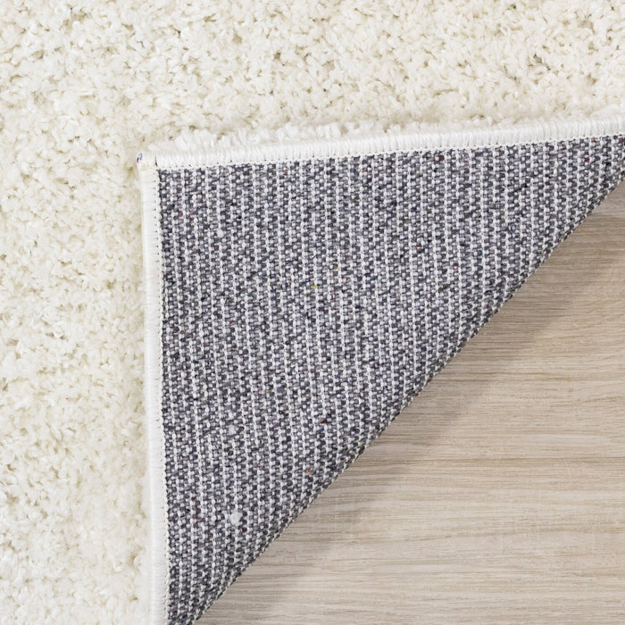 Carpette à poil long Pascal crème - 5 pi 3 po x 7 pi 7 po