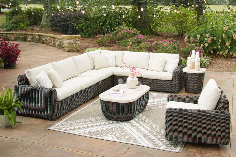 Ensemble Halifax 4 pièces pour la terrasse à l’extérieur avec 2 causeuses, fauteuil sans accoudoirs et fauteuil en coin - brun et beige