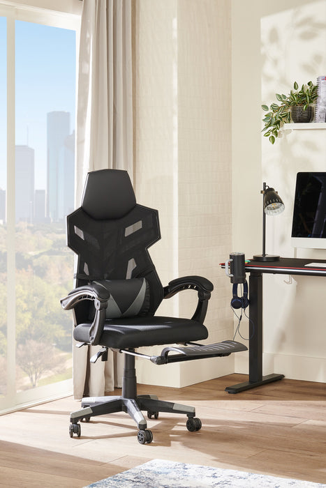 Fauteuil de jeu ergonomique Sparrow de 28,3 po avec coussin lombaire et repose-pieds - noir