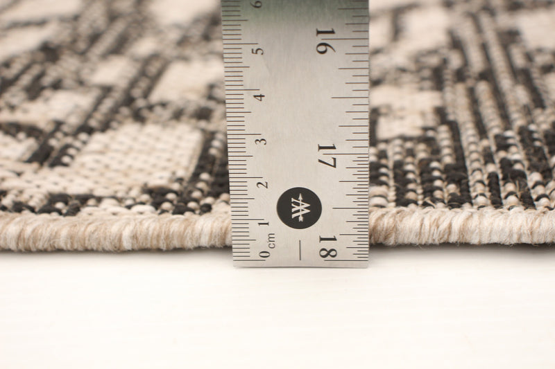 Carpette Sadie Safari argent-noir - 5 pi 3 pox 7 pi 7 po