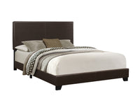 Grand lit d’apparence cuir brun foncé