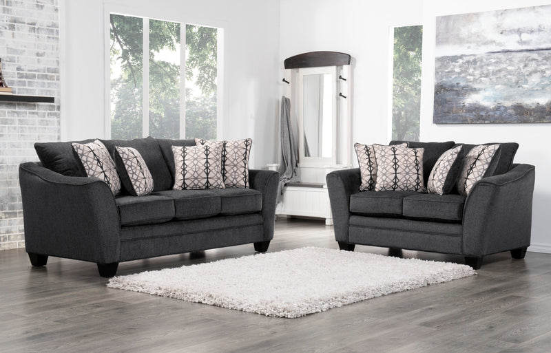 Causeuse Febe de 64 po de format condo fabriquée au Canada en tissu de chenille avec accoudoirs évasés - gris anthracite
