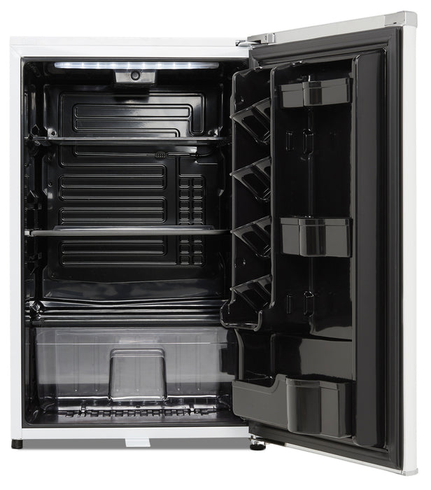 Mini réfrigérateur Danby de 4,4 pi³ et de 20,8 po à 1 porte - blanc - DAR044A6PDB