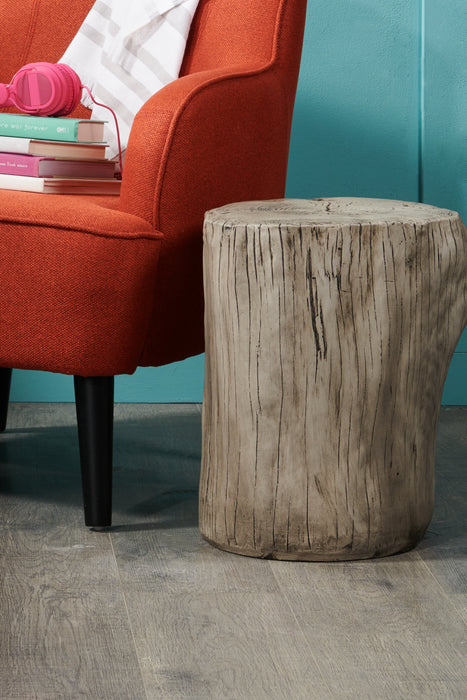 Table d'appoint Jordy de 15 po en imitation de bois - argentée