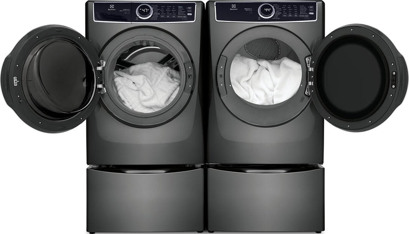 Laveuse à chargement frontal de 5,2 pi³ et sécheuse électrique de 8 pi³ de Electrolux – titanes