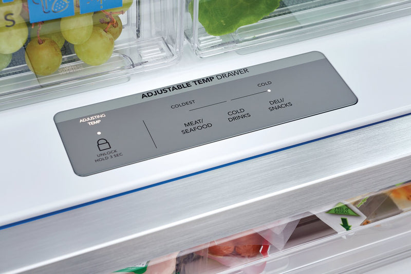 Réfrigérateur Frigidaire Gallery de 23,3 pi³ et de 36 po de profondeur comptoir à portes françaises - acier inoxydable Smudge-ProofMD - GRFG2353AF