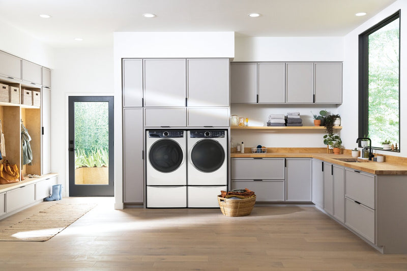 Sécheuse à gaz Electrolux de 8 pi³ avec vapeur - blanche - superposable - ELFG7637AW