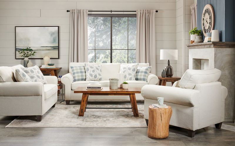 Causeuse Scarlett de 64 po fabriquée au Canada en tissu de chenille avec accoudoirs enroulés et coussins décoratifs - beige écru
