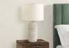 28" Cream Textured Resin Table Lamp|Lampe de table de 28 po en résine texturée crème