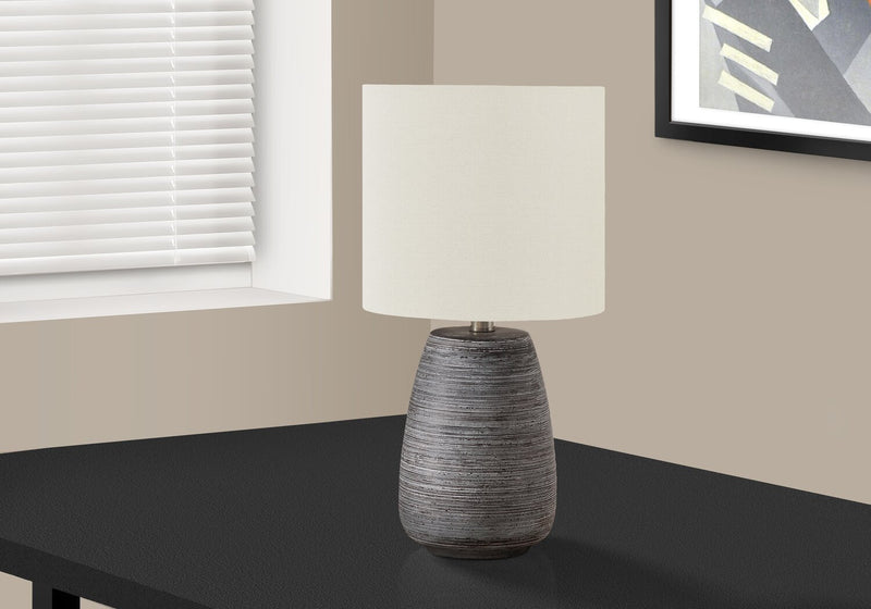 Lampe de table de 19 po en céramique texturée grise